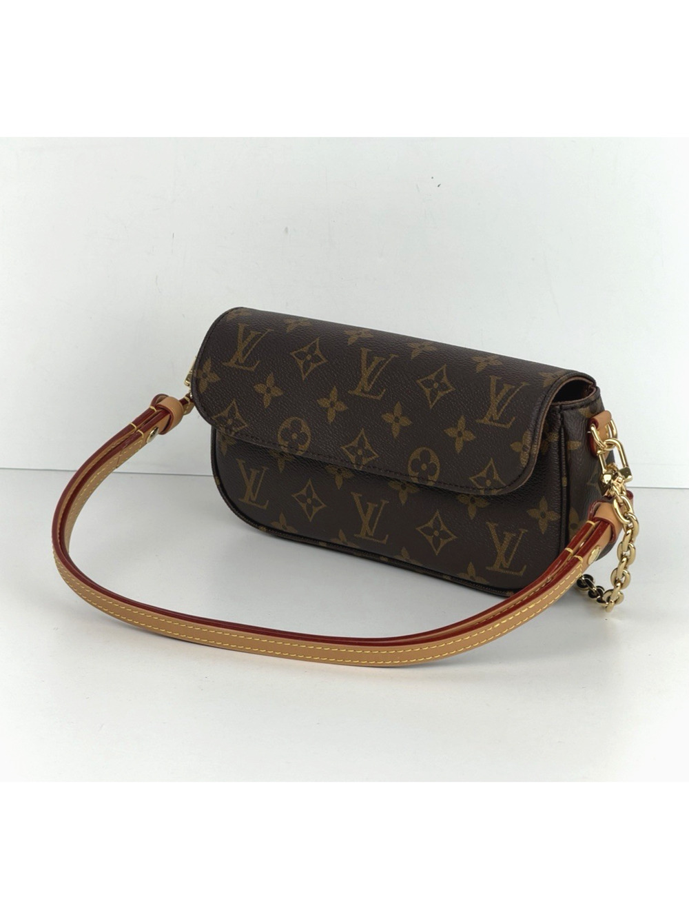 Louis Vuitton Ivy Wallet on Chain Bag in Monogram Brown Coated Canvas NFC C3